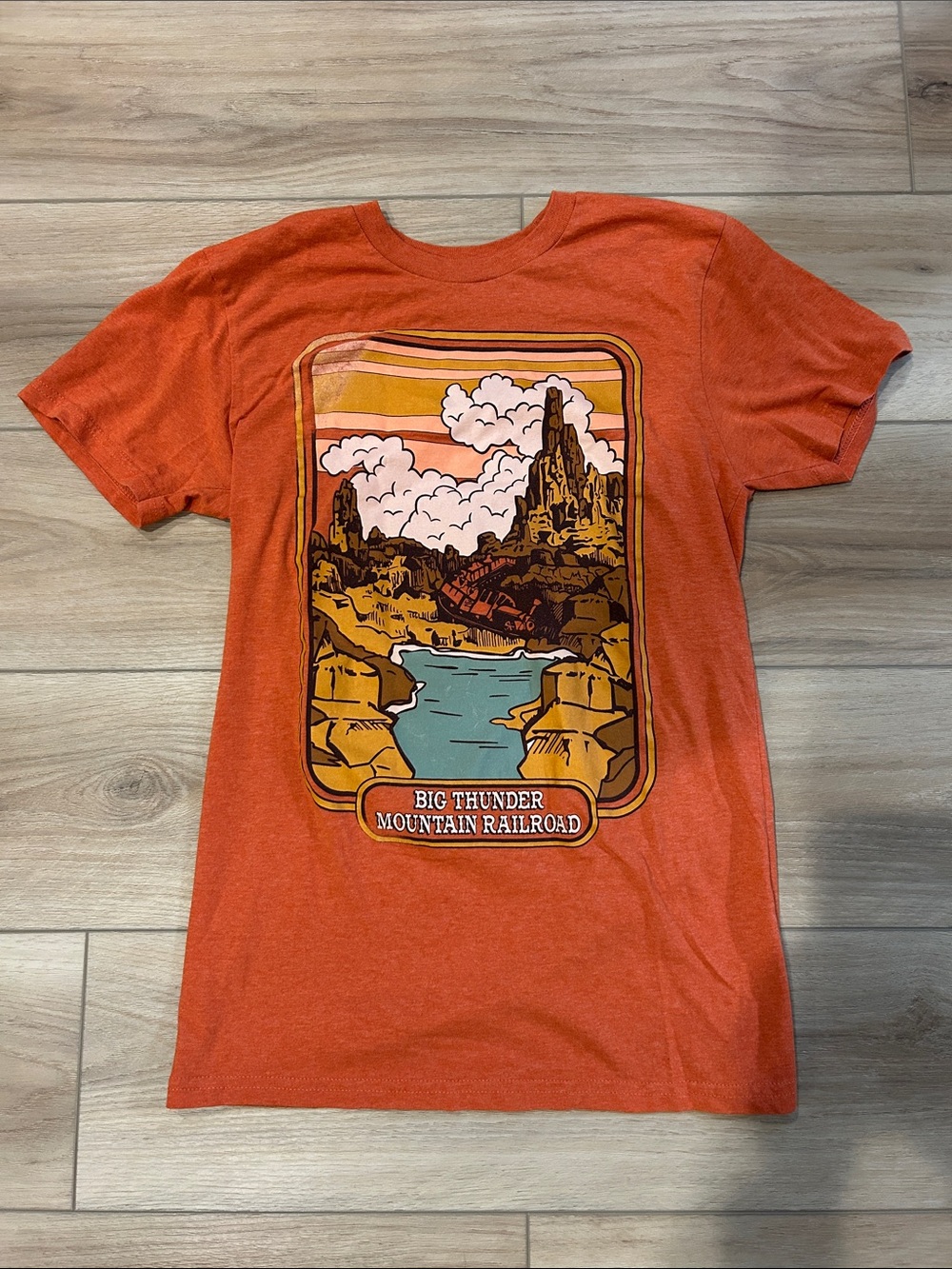 Disney Big Thunder Mountain Railroad tee size S